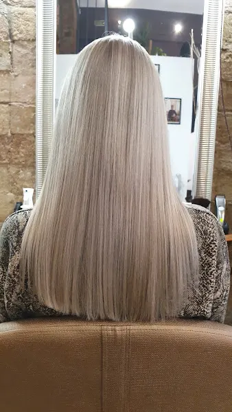 Y.E.S. PELUQUERÍA