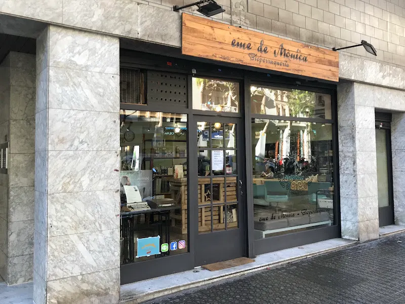 Salón Eme de Mónica Peluquería Natural "Secretos del Agua" - Barcelona
