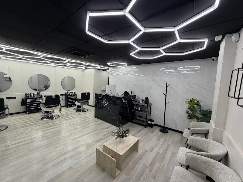 Gabriel Soares Men's Salon