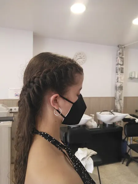 Peluquería LU&CO Unisex.937671009 - Pineda de Mar