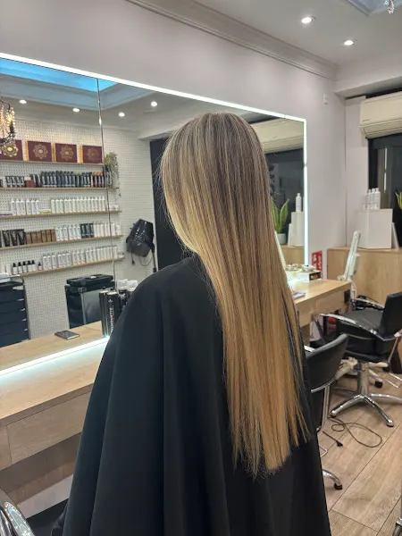 Peluquería Mónica Marín Mm - Premiá de Mar