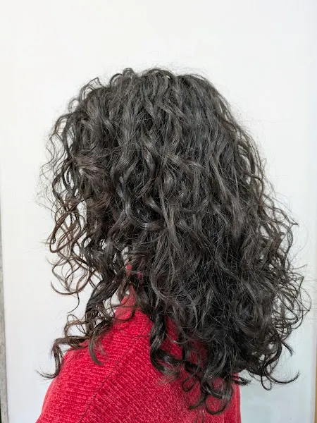 Unicolor - Peluquería en Hospitalet de Llobregat (L) - foto 2