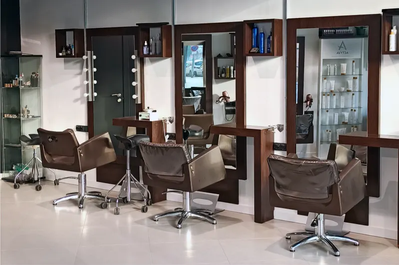 Kbyos Hair Studio | Salón de Peluquería & Maquillaje - Sant Joan Despí