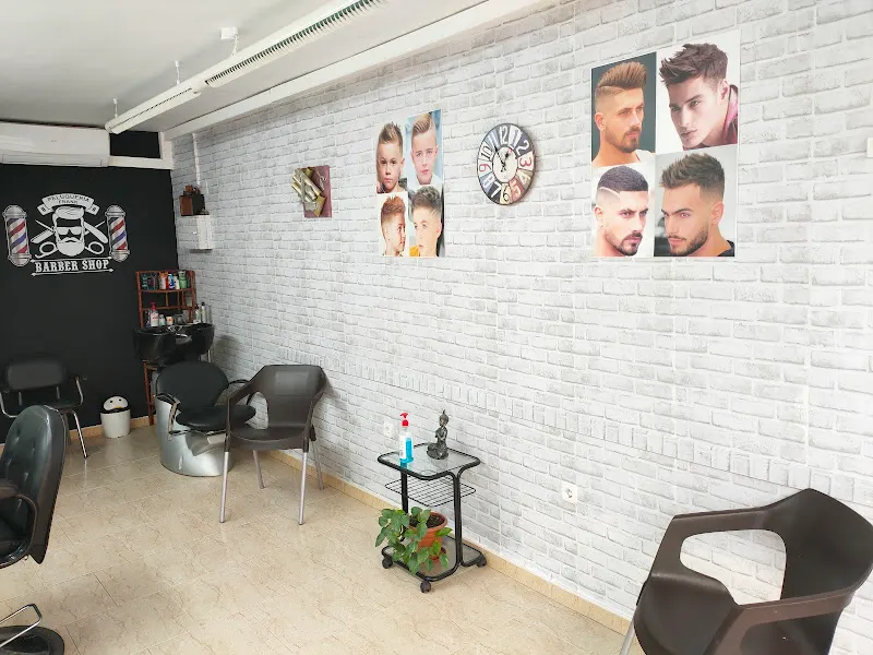 Francisco Barragán Ortiz : PELUQUERIA FRANK