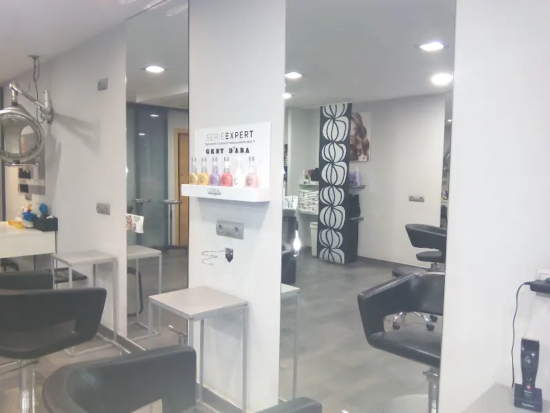 Gent D'ara - Peluquería en Vallirana - foto 2