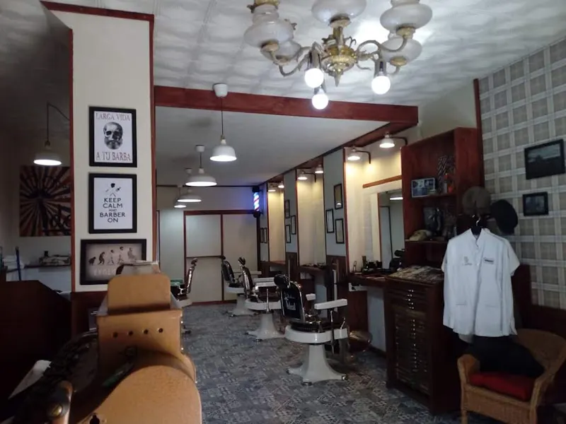 BARBERIA IDEAL