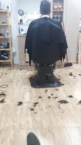 Me&Be Barber Shop-Estética Unisex - Barbate