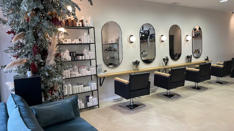 Peluquería, Estética y Solárium MAYAN