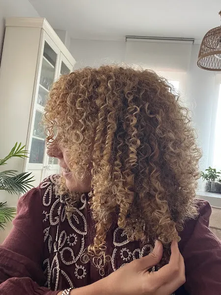 Luna Organic | Peluquería Orgánica en Santander | Método Curly - Santander