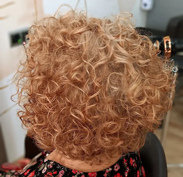 Peluquería Abril - Peluquería en Vila-real - foto 2