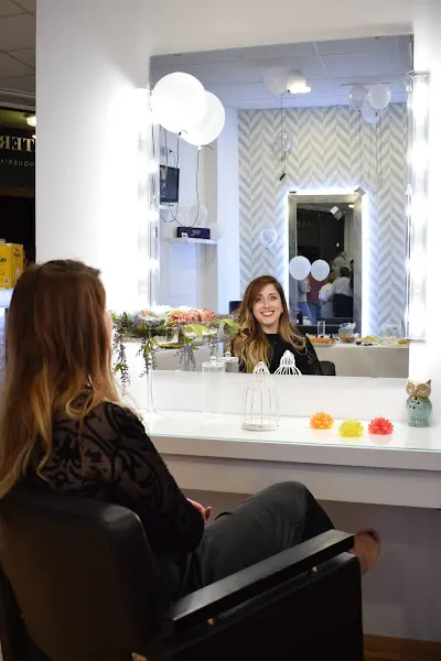 Ana Portero Estilismo y Peluquería - Montilla