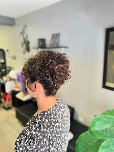 PELUQUERÍA UNISEX No Te Kortes... . - Cuenca