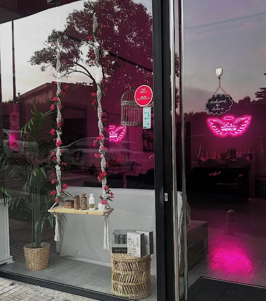 Lulú Hairsalon - Peluquería en Parets del Valles - foto 2
