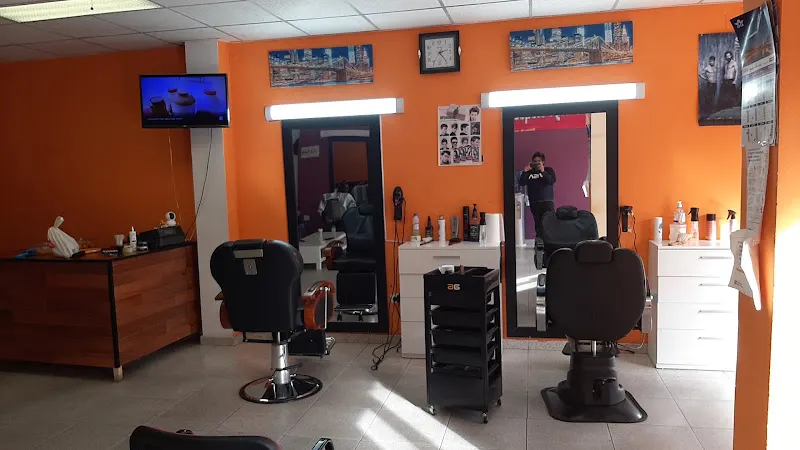 Lovely Peluqueria - Salt