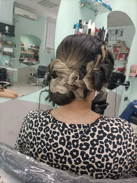 PELUQUERÍA Y ESTÉTICA ANA R.SERRANO