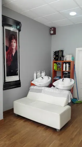 Peluquería Mari Nieves Bailén