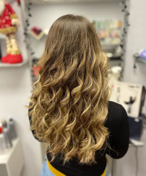 Peluquería y Estética INNOVA - Baza