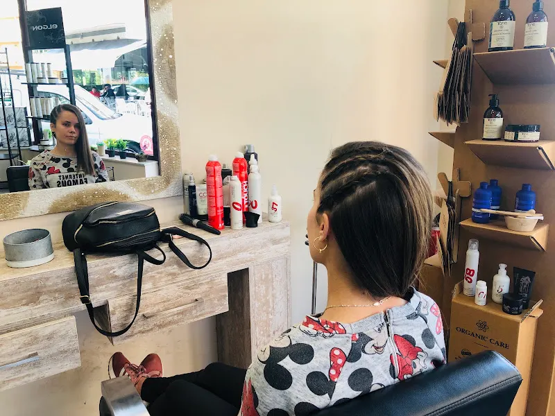 Zen Peluquería y Estética