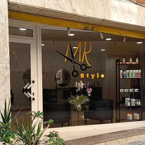 MR Style - Peluquería en Premiá de Mar - foto 2