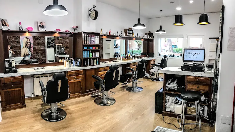 Peluquería - Barbería Bermejo