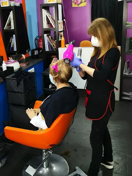Peluqueria New Capricho - Torrejón de la Calzada
