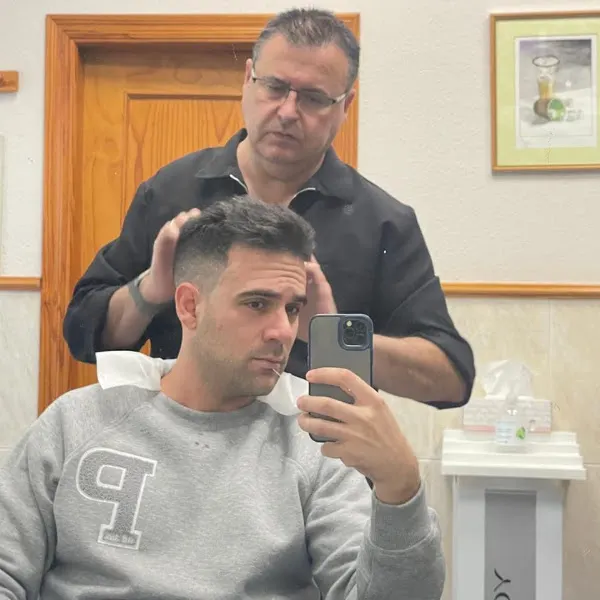 Peluquería de Caballeros Juan Miguel - Almansa
