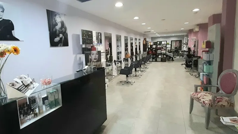 Peluquería y Estética unisex MABEL