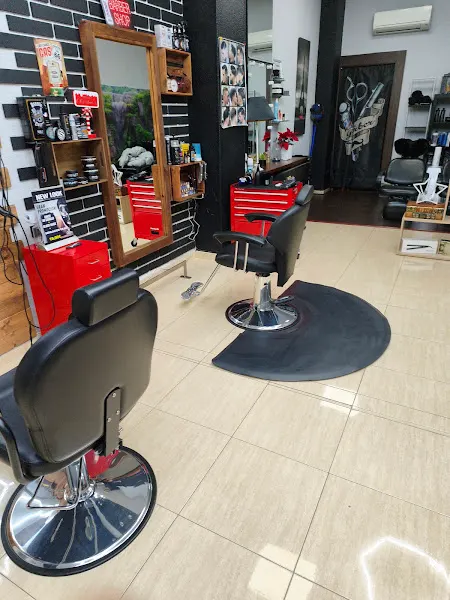 New Look Peluquerías Barber - Muro de Alcoy