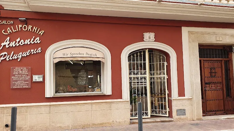 Peluqueria Cuadros - Peluquería en Ondara - foto 2