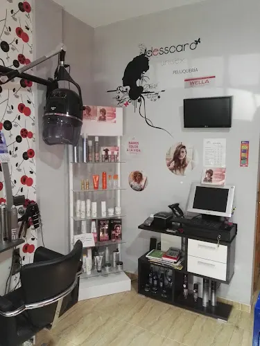 DESSCARO PELUQUERÍA