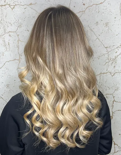Uclés Peluqueros (Matías Uclés)