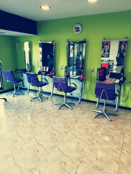 Peluquería Silvia - Peluquería en Castrillón - foto 2