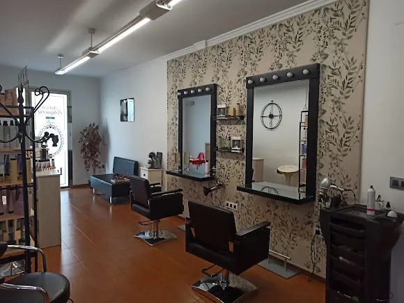 Salón De Peluquería K'Bellos