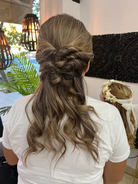 Peluquería y Estética Las Vaguadas - Badajoz