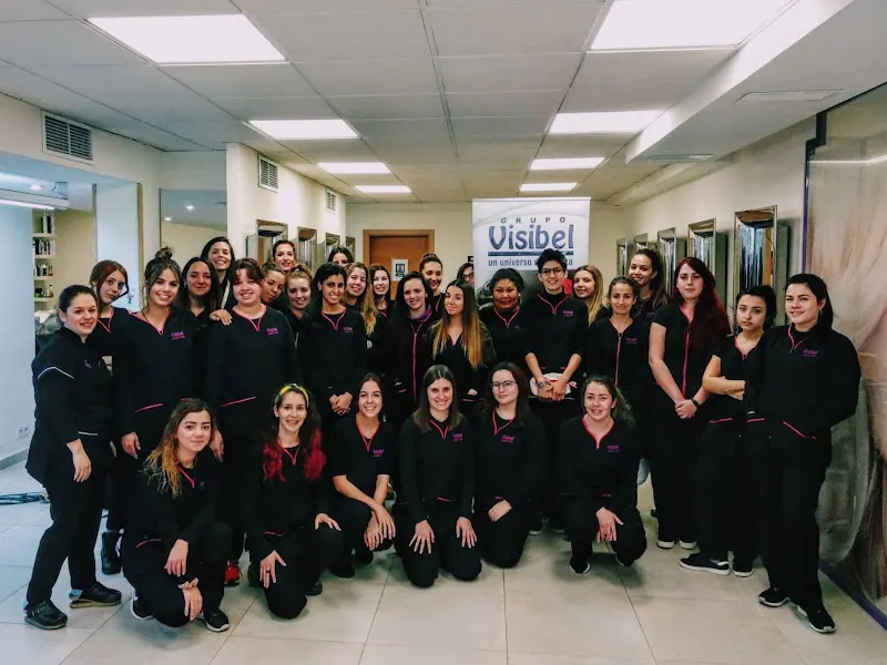 Visibel Formación. Academia de Peluquería y Estética - Badajoz