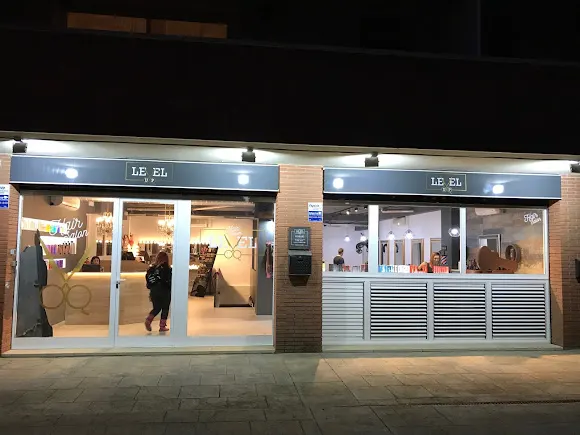 Level Up Hair salón - Granollers