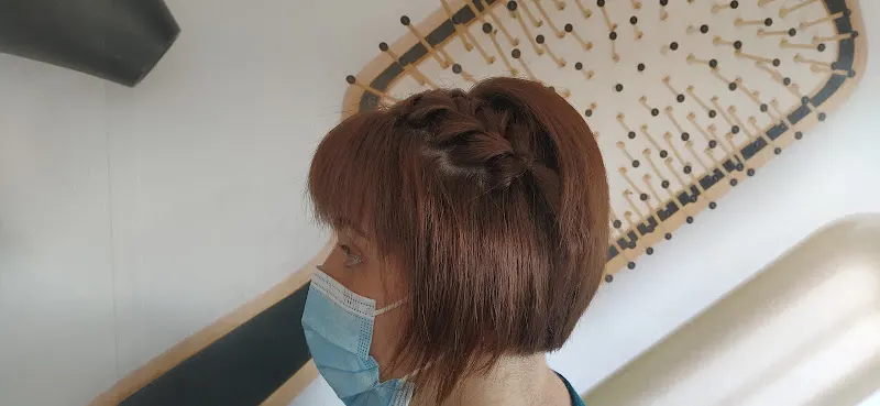 Cristina Valenti Peluquería Unisex - Valverde del Fresno