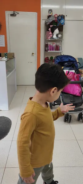 Peluquería Estil propi - Tona
