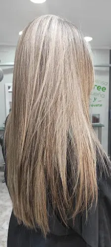 Loli Peluquería I Estetica Unisex
