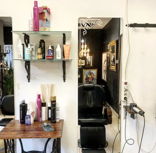 The Cut - Peluquería Coreana