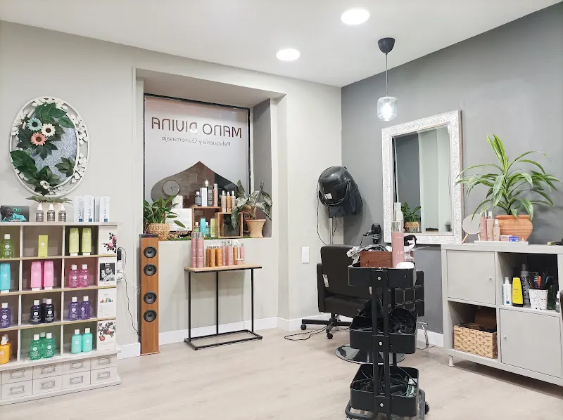 Mano Divina Peluqueria y Quiromasaje - Cádiz