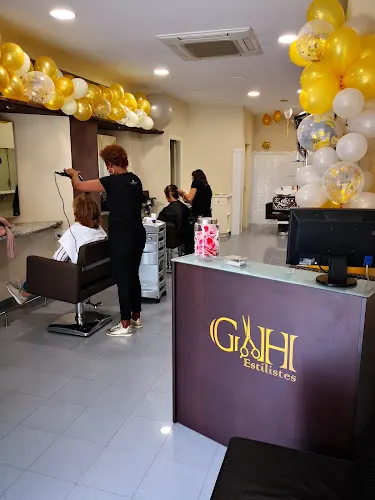 GH ESTILISTES. Especialistas en todo tipos de extensiones de cabello.
